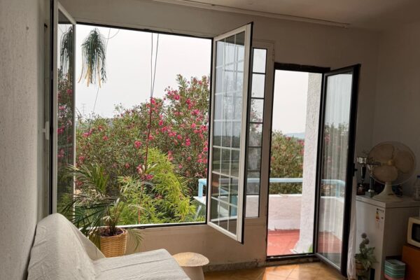 chalent independiente en Canyelles (2)